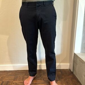 JCREW MEN’S Ludlow Slim-fit stretch (1% elastane) chino pant in navy, size 34/30